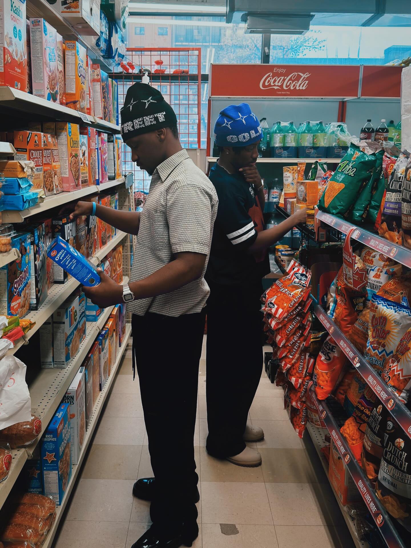 Street Golf creative image in a convenience store